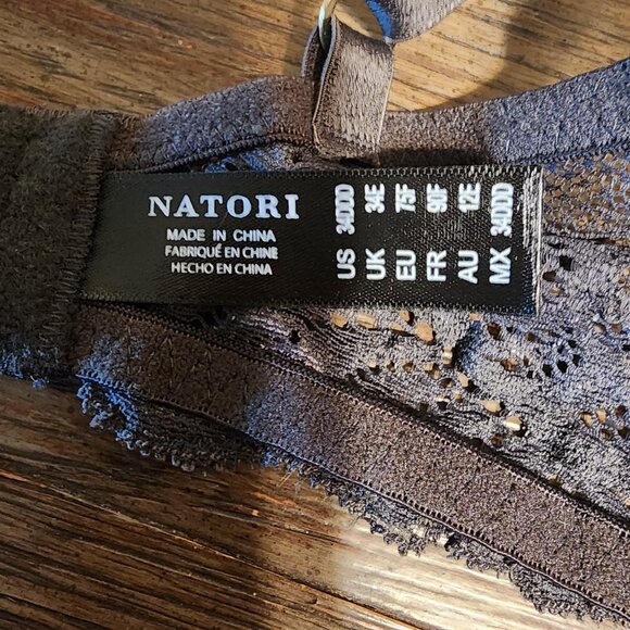 Natori Feathers Contour Underwire Plunge Black 34DDD - Picture 9 of 11